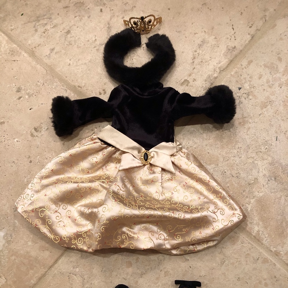 American Girl a Holiday Dress 2008